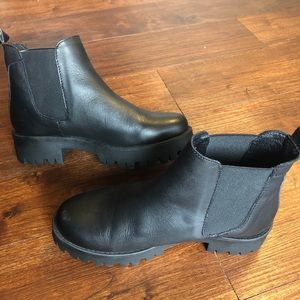 Steve Madden booties